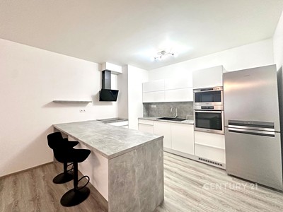 Pronájem bytu 2+kk 63 m²