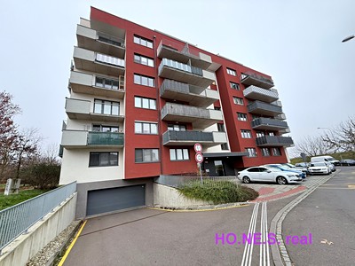 Pronájem bytu 1+kk 33 m²