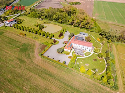 Prodej  památky 2 000 m², pozemek 38 522 m²