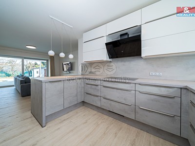 Prodej  rodinného domu 210 m², pozemek 642 m²