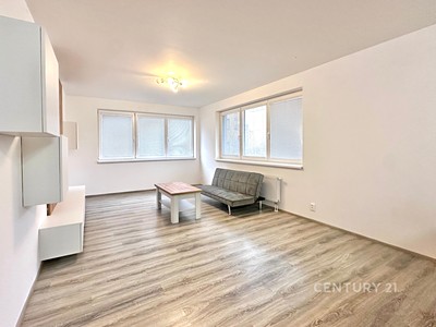 Pronájem bytu 2+kk 63 m²