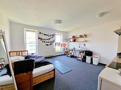 Pronájem bytu 1+kk 35 m²