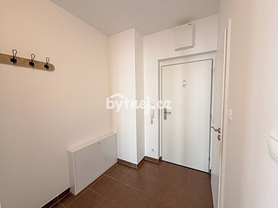 Pronájem bytu 2+kk 71 m² (Jednopodlažní)