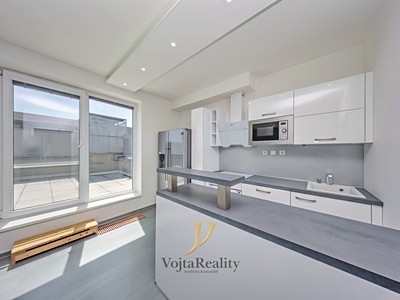 Prodej  rodinného domu 210 m², pozemek 642 m²