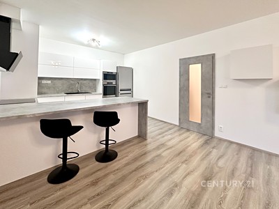 Pronájem bytu 2+kk 63 m²