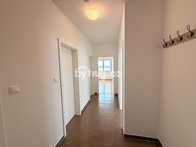 Pronájem bytu 2+kk 71 m² (Jednopodlažní)