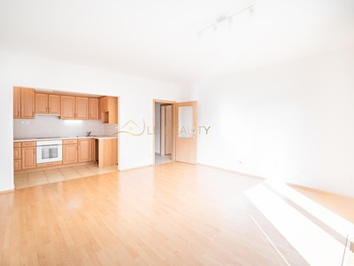 Pronájem bytu 2+kk 66 m²