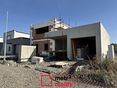 Prodej  rodinného domu 188 m², pozemek 697 m²