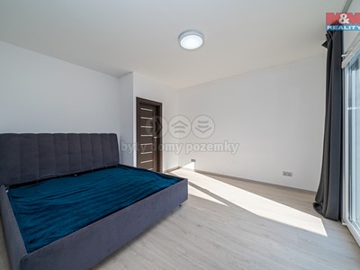 Prodej  rodinného domu 210 m², pozemek 642 m²