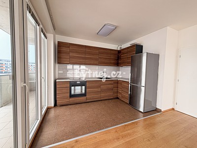 Pronájem bytu 2+kk 71 m² (Jednopodlažní)