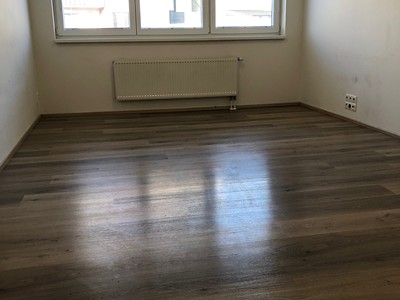 Pronájem bytu 1+kk 27 m²