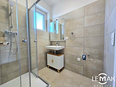 Pronájem bytu 2+kk 41 m² (Jednopodlažní)